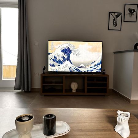 Апартаменты Sky Эрмуполис Экстерьер фото
